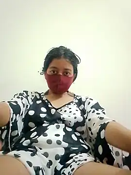 Snapshot of Jerry_show chatting on December 2, 2025, 5:25 pm Jerry show online show from December 2, 2025, 5:25 pm