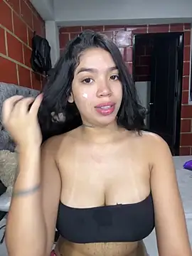 Snapshot of tifanymonroe chatting on May 16, 2026, 6:07 pm tifanymonroe online show from May 16, 2026, 6:07 pm