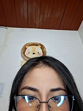 chloebrownn03 online show from November 2, 2025, 9:42 pm