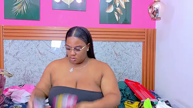 matureahomegirl online show from February 20, 2026, 3:03 am