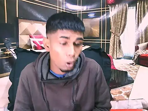 Snapshot of IndianThuggin chatting on June 6, 2026, 9:09 pm IndianThuggin online show from June 6, 2026, 9:09 pm