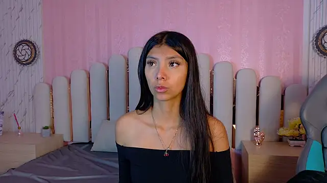 Isabella Marsh online show from January 12, 2026, 7:42 pm