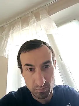 Snapshot of Andruu_ chatting on October 21, 2025, 12:26 pm Andruu online show from October 21, 2025, 12:26 pm