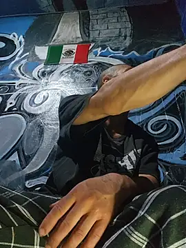 vergueo3 online show from March 30, 2026, 1:18 am