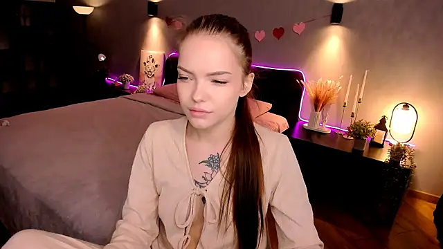 MelissaBell  online show from November 16, 2025, 2:05 am