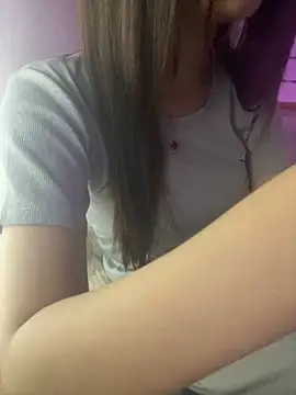 Bong-g online show from May 9, 2026, 5:38 pm