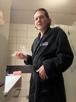 kon77777 online show from November 29, 2025, 5:29 am