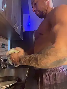 FreszX online show from March 10, 2026, 3:27 pm