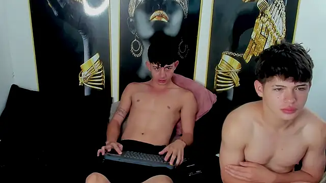 Latinboys hothard online show from October 19, 2025, 12:30 pm
