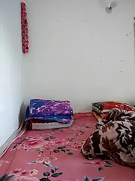 Snapshot of Hot_Angle chatting on November 29, 2025, 10:04 am Hot Angle online show from November 29, 2025, 10:04 am