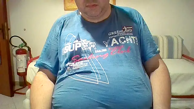 stefistefi8097 online show from June 25, 2026, 10:59 pm