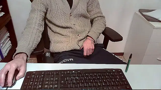 topg84 online show from December 4, 2025, 5:45 pm