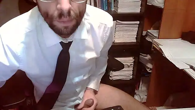 topg84 online show from October 28, 2025, 7:24 pm