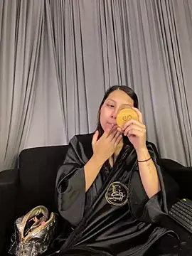 Sammy Sweet01 online show from December 16, 2025, 12:09 pm