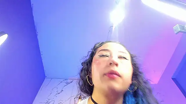 Snapshot of Dakotaa_Johnson chatting on February 20, 2026, 6:26 am Dakotaa Johnson online show from February 20, 2026, 6:26 am