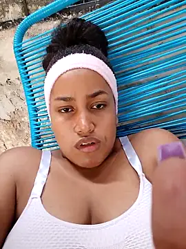 NahomiWalker  online show from November 9, 2025, 5:50 pm