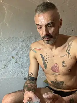 Italmanu85 online show from March 11, 2026, 10:42 am