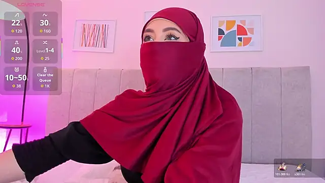 fatiima  online show from November 14, 2025, 7:06 pm