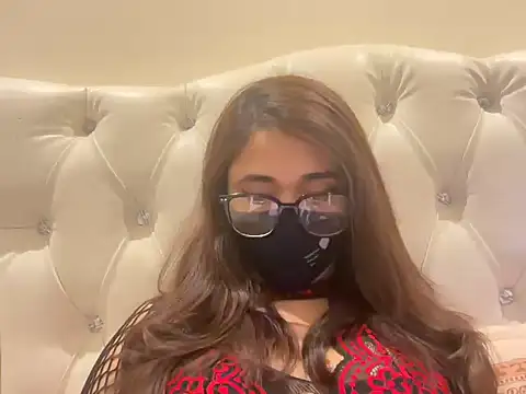 manesa1 online show from November 27, 2025, 12:55 am