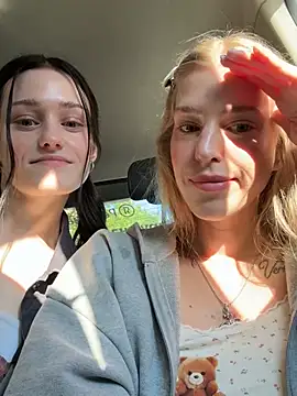 kira mia online show from June 9, 2026, 3:57 pm