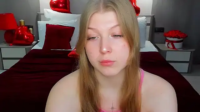 Stella Light online show from March 9, 2026, 4:38 am