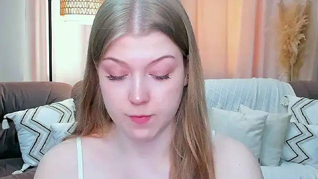 Stella Light online show from April 16, 2026, 11:00 am