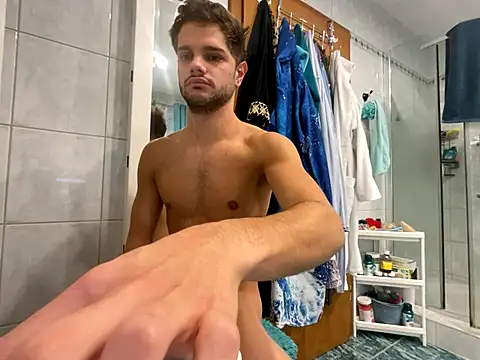 youngboyformommy24 online show from October 23, 2025, 7:51 am