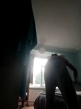 Imyourguy2025 online show from October 29, 2025, 9:19 am