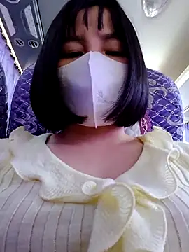 Mina-02 online show from October 26, 2025, 4:57 am