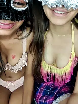 Hottie hania online show from May 6, 2026, 5:28 pm