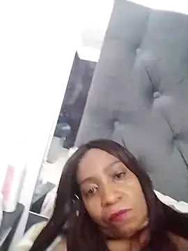 laseducida online show from December 14, 2025, 3:24 am