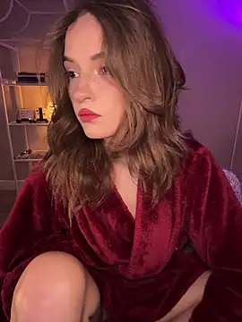 Snapshot of AngieFae_ chatting on January 18, 2026, 1:31 am AngieFae online show from January 18, 2026, 1:31 am