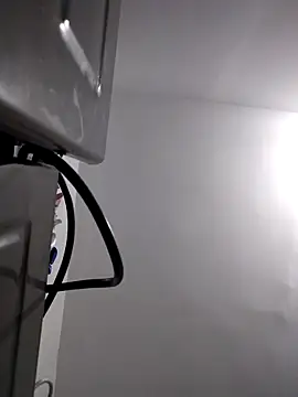 celeste 83 online show from December 19, 2025, 10:39 am