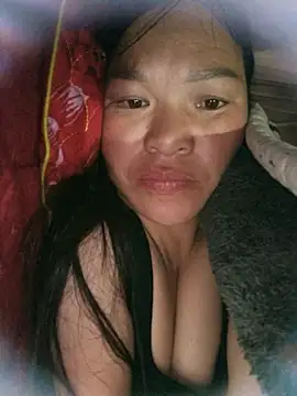 chipu06 online show from February 8, 2026, 11:46 pm