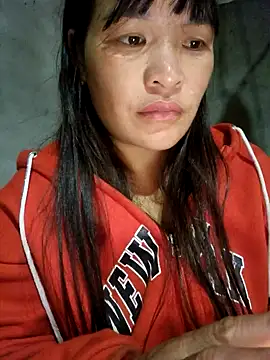 chipu06 online show from November 1, 2025, 1:23 am