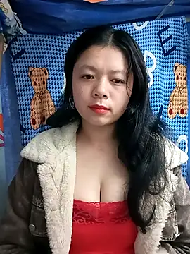 lisa-bae00 online show from January 12, 2026, 12:06 am