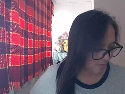 Kinkybela2025 online show from March 22, 2026, 3:32 am