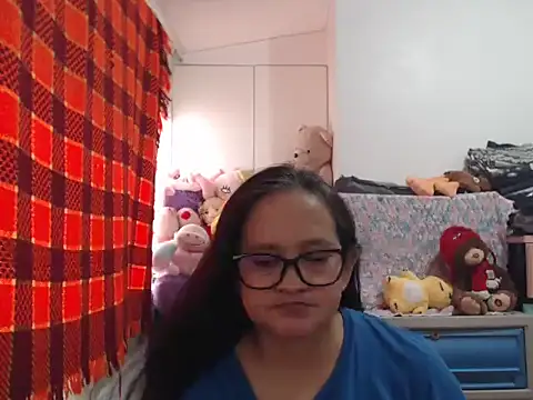 Snapshot of Kinkybela2025 chatting on February 15, 2026, 4:02 am Kinkybela2025 online show from February 15, 2026, 4:02 am