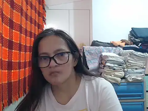 Snapshot of Kinkybela2025 chatting on February 21, 2026, 5:20 am Kinkybela2025 online show from February 21, 2026, 5:20 am