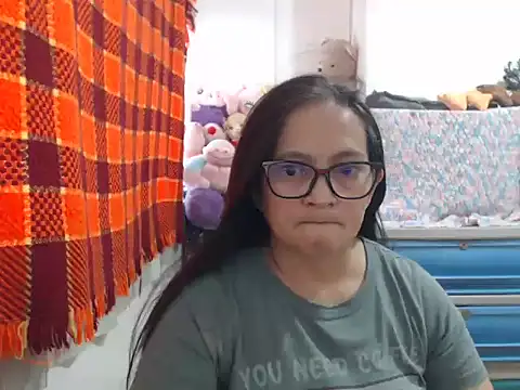 Snapshot of Kinkybela2025 chatting on February 3, 2026, 6:22 am Kinkybela2025 online show from February 3, 2026, 6:22 am