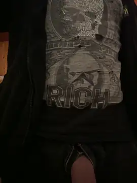 Snapshot of bart98geil chatting on February 24, 2026, 4:24 am bart98geil online show from February 24, 2026, 4:24 am