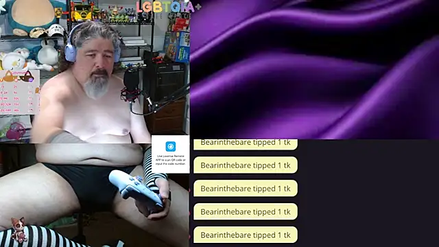 Snapshot of geekycastillo chatting on May 10, 2026, 3:32 am geekycastillo online show from May 10, 2026, 3:32 am