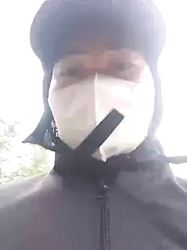 Snapshot of _LAN_ chatting on December 2, 2025, 12:00 am LAN online show from December 2, 2025, 12:00 am