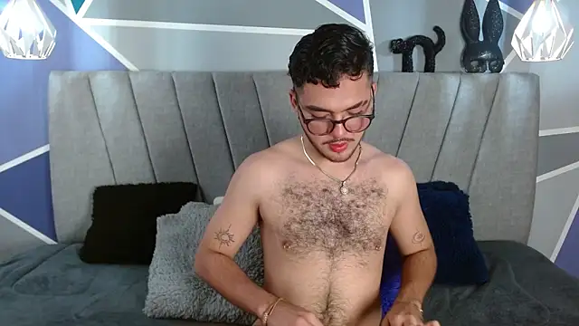 Zac Golden online show from November 29, 2025, 5:35 pm