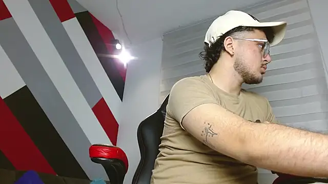 Zac Golden online show from April 4, 2026, 12:01 pm