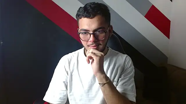 Zac Golden online show from December 16, 2025, 11:53 pm