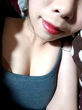 mekaka00 online show from March 11, 2026, 2:33 pm