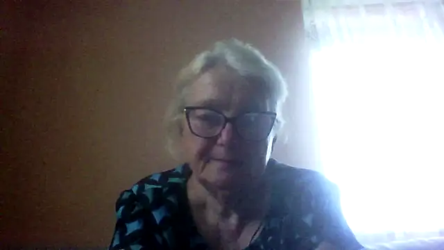Snapshot of AmyLove353 chatting on June 12, 2026, 4:54 am AmyLove353 online show from June 12, 2026, 4:54 am