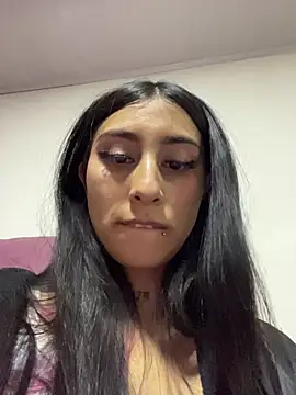 Violeet-Smith online show from February 18, 2026, 1:47 am