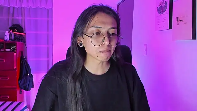  Astrea  online show from March 4, 2026, 12:40 am